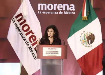 “El enemigo acecha”, advierte Luisa Alcalde al Consejo Nacional de Morena