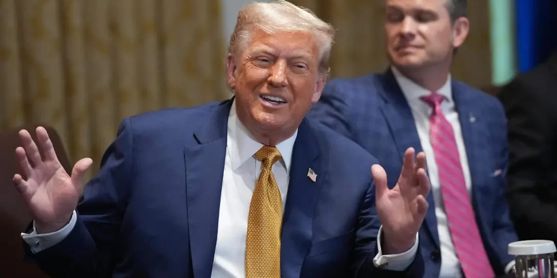 Trump anuncia un arancel de 50% al cobre y contempla uno de 200% a las farmacéuticas