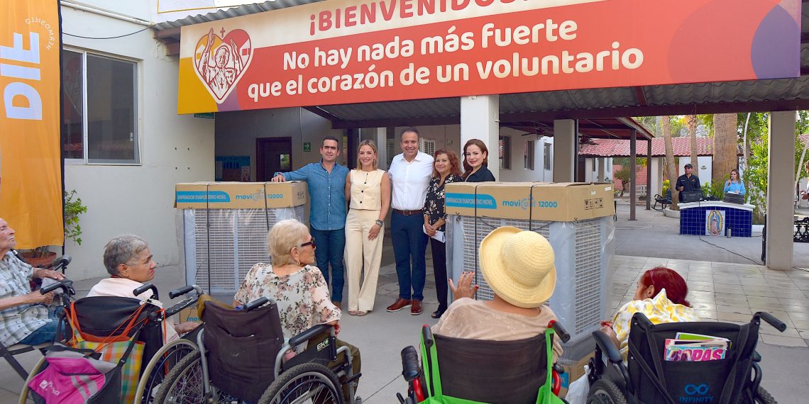 Con aportación de Carín León a través de Misión Solar se apoya a asociaciones como el asilo de ancianos:  Toño Astiazarán