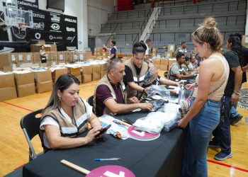 Supervisa Gobierno de Sonora avance en la entrega de uniformes escolares: SEC