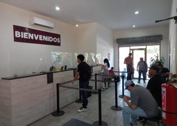 Atiende Gobierno de Sonora módulos de credencialización de transporte y electrolinera en vacaciones