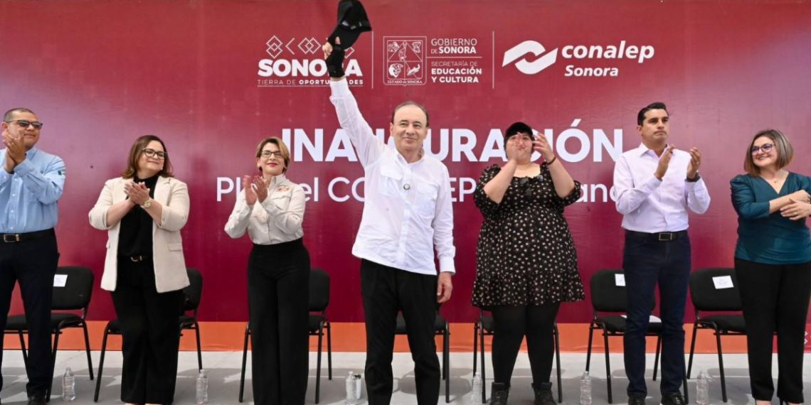 Gobernador Durazo transforma la educación de estudiantes de Cananea con becas y nuevo plantel de Conalep