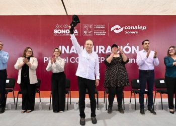 Gobernador Durazo transforma la educación de estudiantes de Cananea con becas y nuevo plantel de Conalep