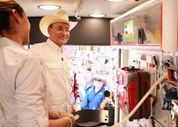 Gobernador Durazo cumple demanda histórica de Isssteson con nuevas ambulancias y relanzamiento de “Médico en Casa”