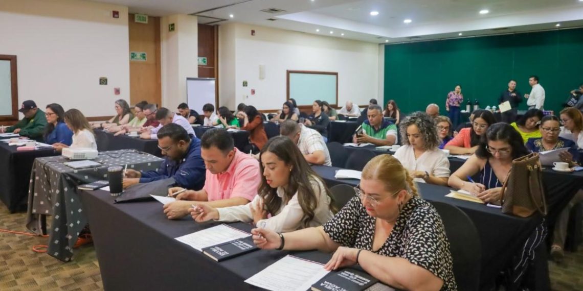 Gobierno de Sonora impulsa profesionalización con el Programa Escuela del Agua 2025