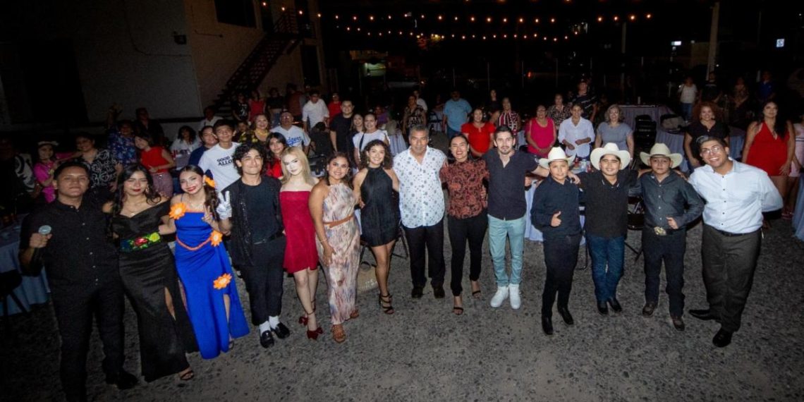 Culmina con éxito Atrévete a Brillar, capacitación artística para jóvenes sonorenses