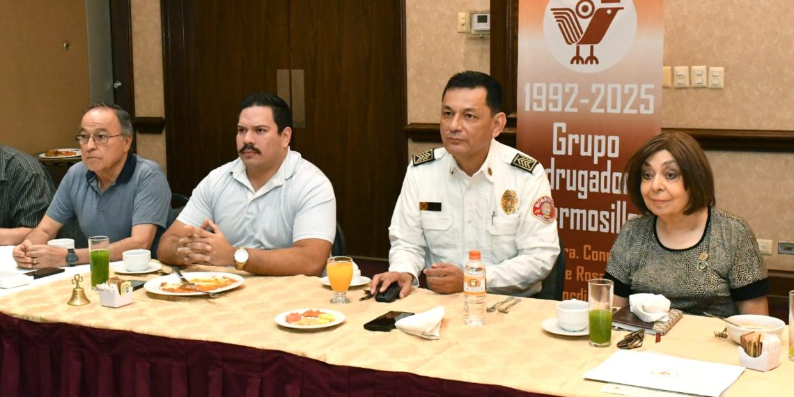 Comparte Bomberos de Hermosillo acciones para salvaguardar a hermosillenses