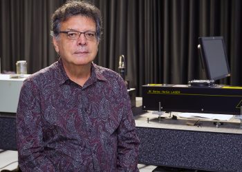 Reconocen a académico de la Unison, Mario Enrique Álvarez Ramos, como Investigador Nacional Emérito