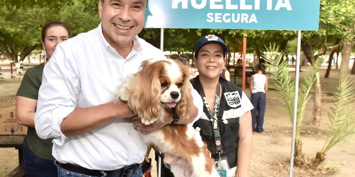 Lanza Toño Astiazarán “Huellita Segura” para protección de animales de compañía en Hermosillo