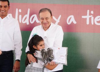 Gobernador Durazo fortalece educación con inversión histórica de más de 1,380 mdp