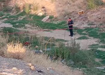 Hallan cadáver violentado en canal al norte de Hermosillo