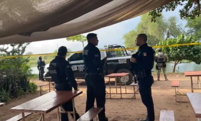 Aparece cuerpo dentro del Canal Bajo en Cajeme