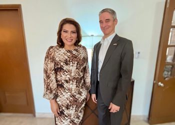 Nos reunimos con el cónsul de Estados Unidos y el sector minero para crear un puente de comunicación más estrecha: Lorenia Valles