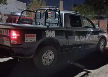 Sicarios interceptan y asesinan a balazos a un hombre en la vía pública