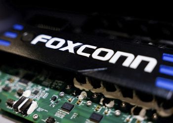 Foxconn anuncia inversión de 168 millones de dólares en México