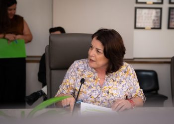 Gabriela Félix rechaza dictamen de la nueva Ley Orgánica del Poder Judicial