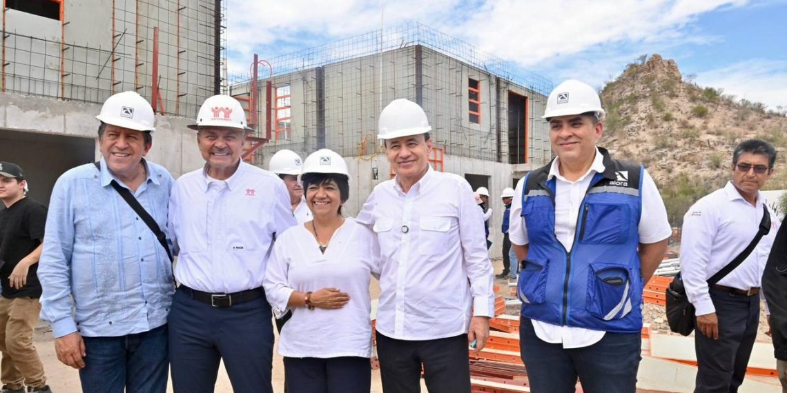 Gobernador Durazo cumple y avanza construcción de 12 mil viviendas para garantizar seguridad patrimonial a familias