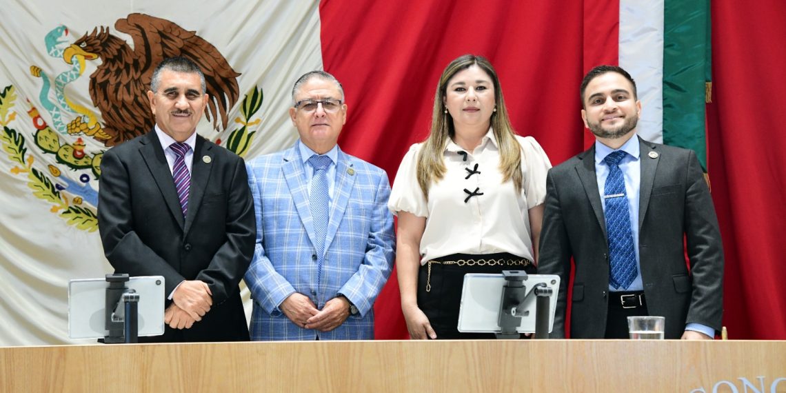 Legislamos para cambiar realidades, tocar vidas y derribar muros de desigualdad: diputados PT