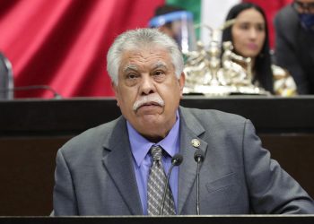 Busca iniciativa otorgar licencia laboral de cinco días por fallecimiento de familiares