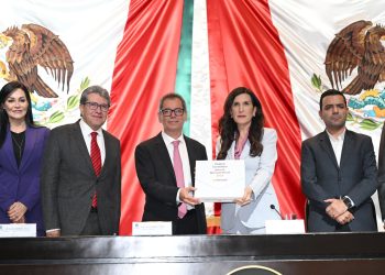 Cámara de Diputados recibió de la SHCP el Paquete Económico 2026
