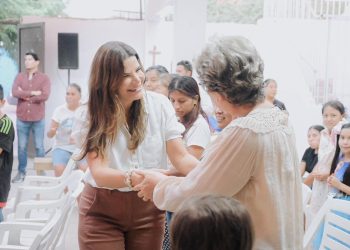 Entrega Patty Ruibal obras del Presupuesto CRECES en iglesias del norte de la ciudad