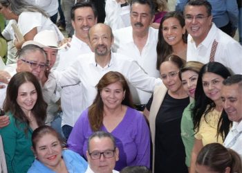 Ramón Flores presente en el informe de la Presidenta Claudia Sheinbaum en Sonora