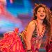 Shakira invoca tormenta y llora al cantar tema dedicado a Piqué