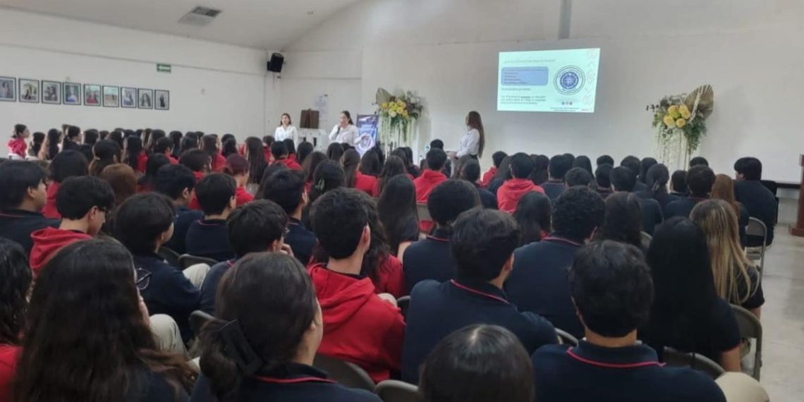Concientiza Gobierno de Sonora a estudiantes de bachillerato sobre implicaciones de la violencia cibernética