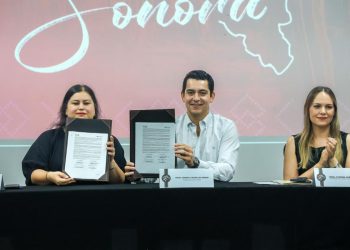 Firma Gobierno de Sonora convenio de colaboración con Universidad Durango Santander en Hermosillo