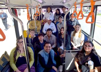 Con el transporte eléctrico HBus mejoran las oportunidades de los estudiantes universitarios