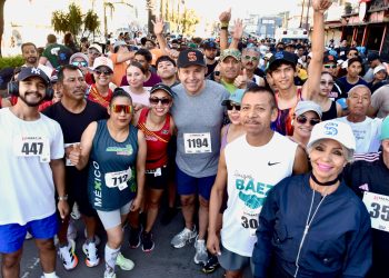 Encabeza Toño Astiazarán Primer Trote Amistoso en Nogales junto a más de 1500 corredores