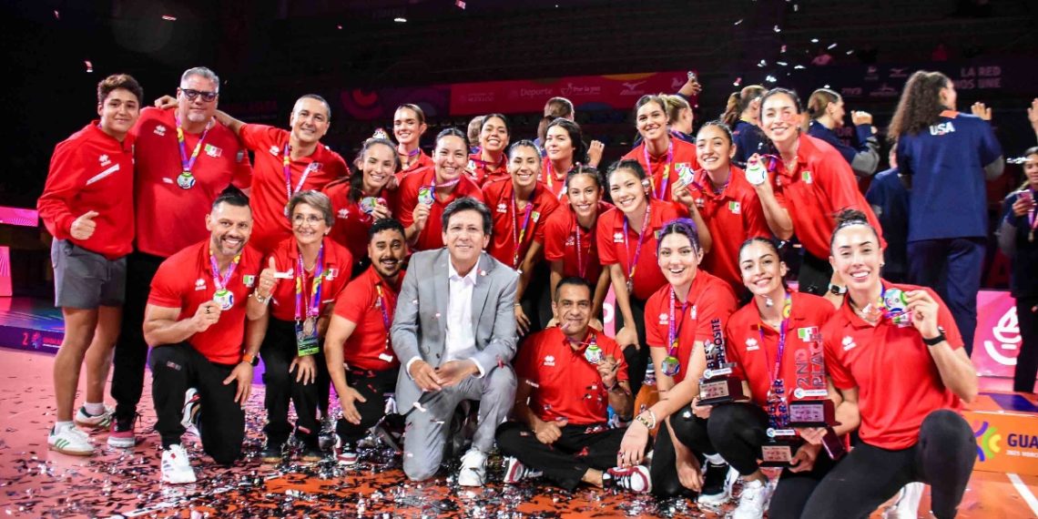 Ocho sonorenses conquistan, con México, el centro del Panamericano de Softbol U23 Varonil 