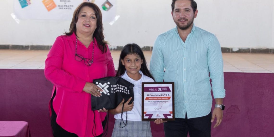 Gobierno de Sonora reconoce el talento juvenil en Querobabi