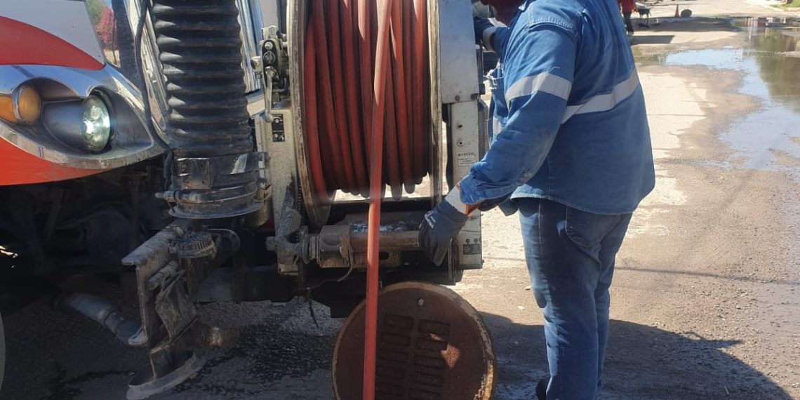 Agua de Hermosillo refuerza operativo para atender afectaciones en líneas sanitarias tras lluvias