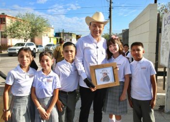 Gobernador Durazo destina más de 2 mil 600 millones de pesos para el programa de becas más grande de la historia