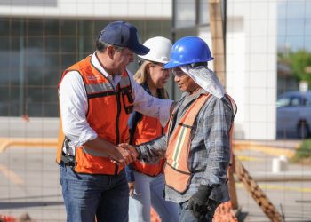 Paso a desnivel tendrá 3 mil 900 especies de plantas y arbustos con la totalidad de cableado subterráneo: Toño Astiazarán