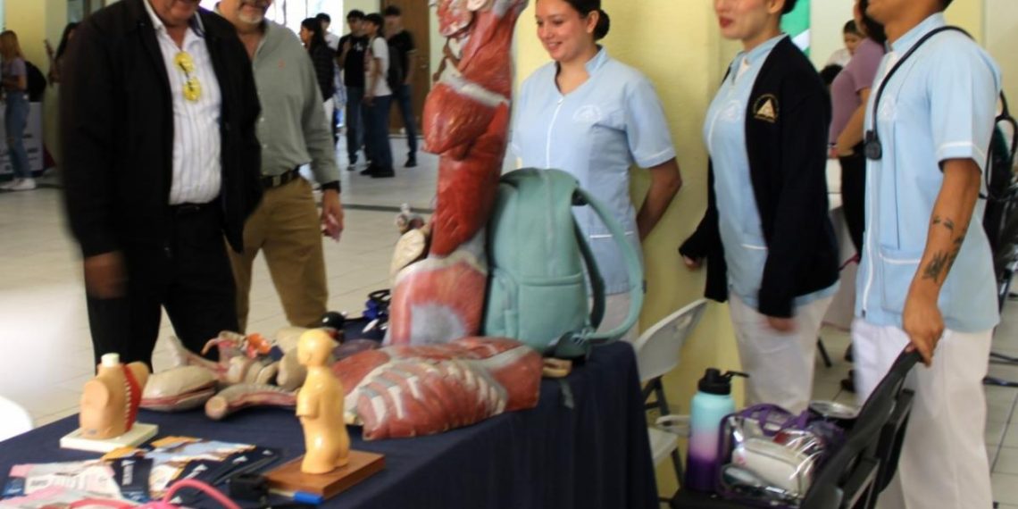 Promueve Gobierno de Sonora bienestar integral de la comunidad universitaria: UTNogales