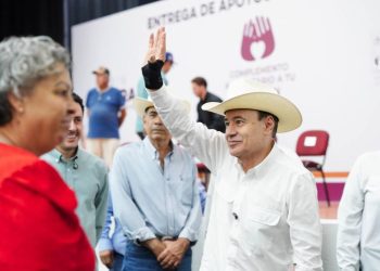 Respalda Gobernador Durazo a jubilados y pensionados del Ayuntamiento de Hermosillo con segunda entrega de apoyos económicos