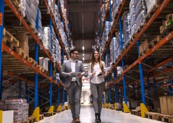 Golpea crisis ingresos del comercio mayorista: Ceecs