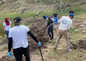 Madres Buscadoras de Sonora localizan restos calcinados en un predio de Hermosillo