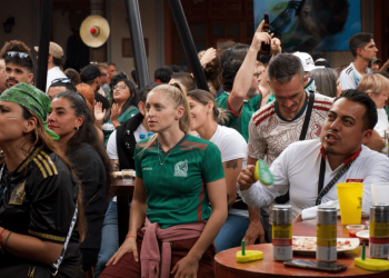 Profeco recuerda a consumidores sus derechos en restaurantes y bares durante fiestas patrias