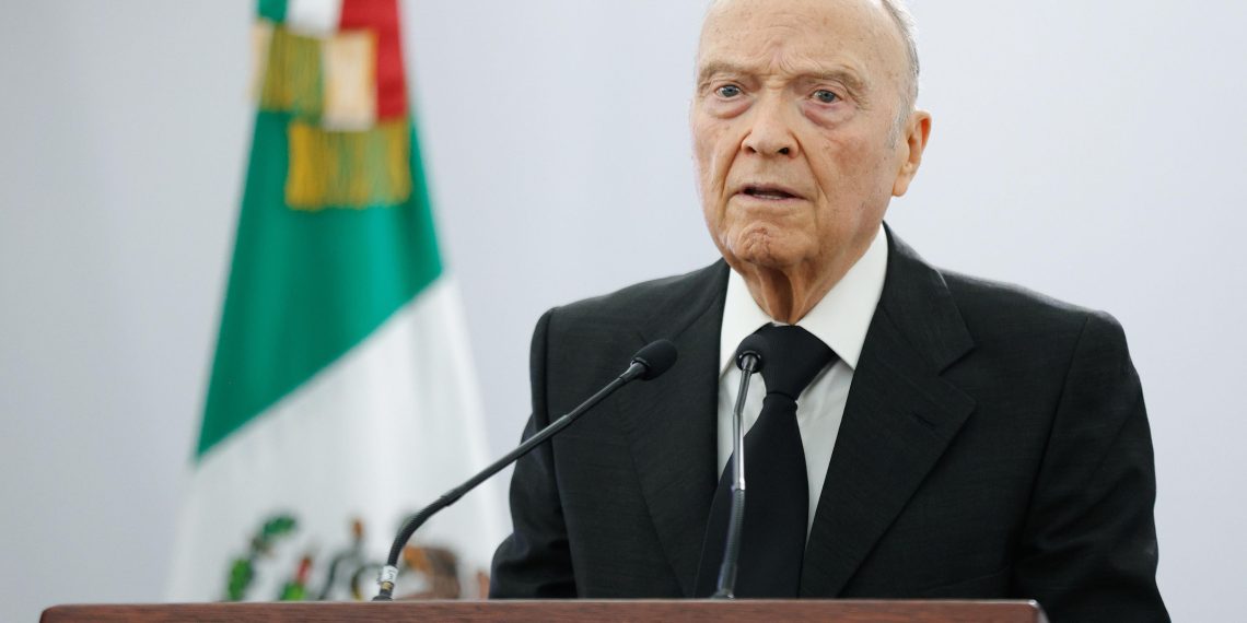 Rafael Ojeda denunció corrupción en la Marina: Gertz Manero