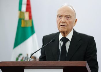 Rafael Ojeda denunció corrupción en la Marina: Gertz Manero