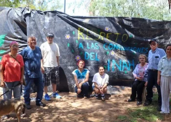 Ciudadanos de Hermosillo se manifiestan contra construcción de locales comerciales en el Parque Madero