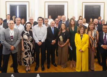 Participa Congreso de Sonora en encuentro con la industria maquiladora