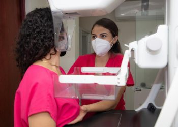 Gobierno de Sonora refuerza acciones de prevención durante el Mes Rosa