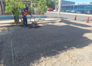 Refuerza Ayuntamiento de Hermosillo mantenimiento en vialidades