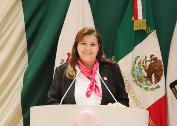 Diputada Vicky Espinoza Tapia respalda Modelo de Atención Universal del Cáncer de Mama