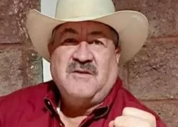 Alcalde de Ures propone resolver problemas con ciudadano inconforme “a chingadazos”