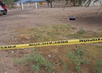 Localizan cuerpo en carretera Caborca-Y Griega